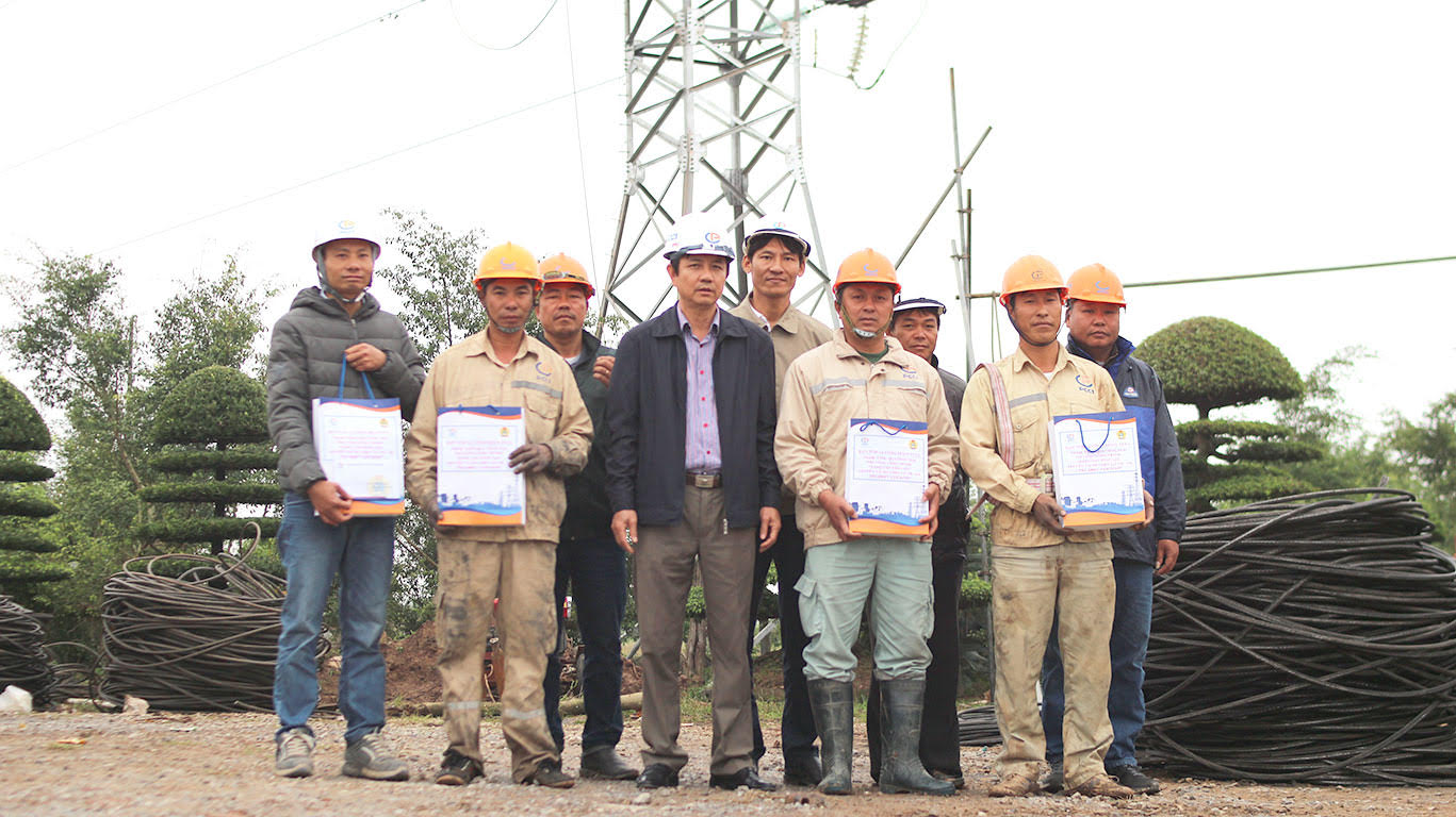 Công đoàn PCC1: Chủ động, kịp thời thăm hỏi, động viên CBCNV tại các công trình